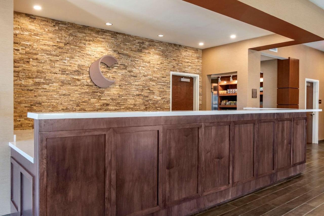 Comfort Suites Camp Hill-Harrisburg West Εξωτερικό φωτογραφία